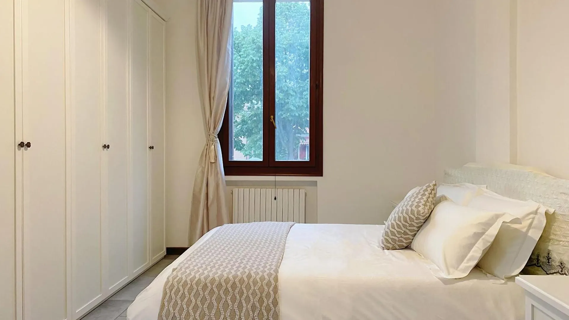Gris Apartment: Venice Mestre